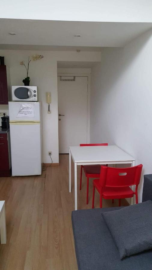 Central Duplex Sleeps 4 Brüsszel Kültér fotó